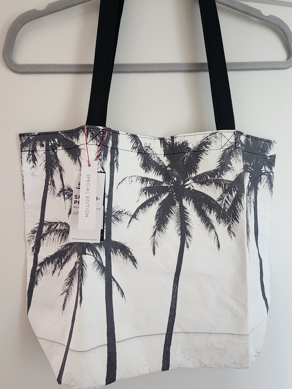 Aloha Black & White Palm-Print Tote Bag - Special Edition, NWT